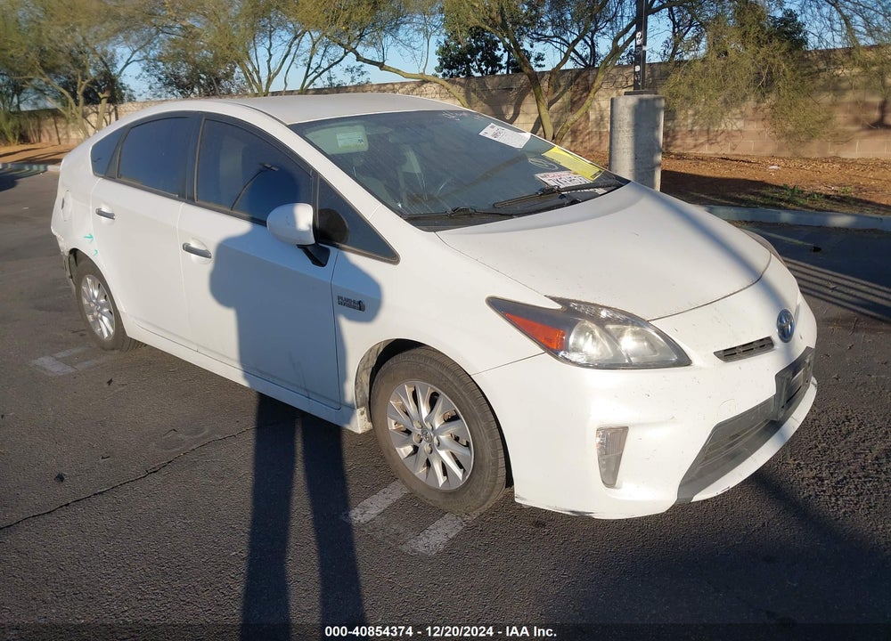 2015 TOYOTA PRIUS PLUG-IN VIN: JTDKN3DP5F3069888