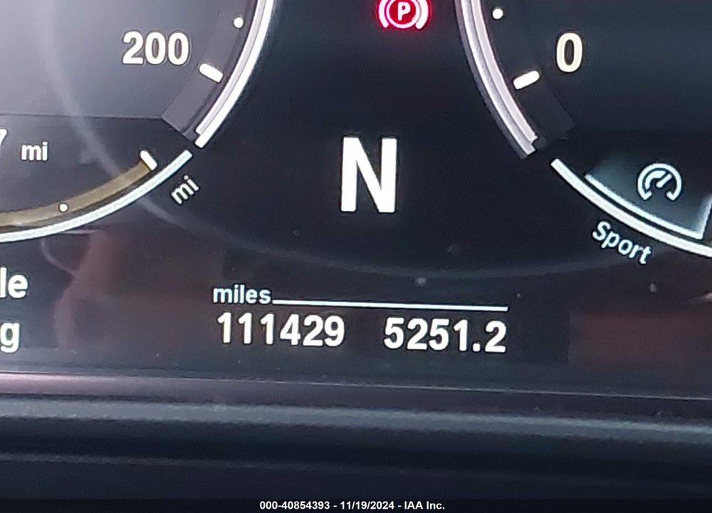 2015 BMW M5 VIN: WBSFV9C57FD594670