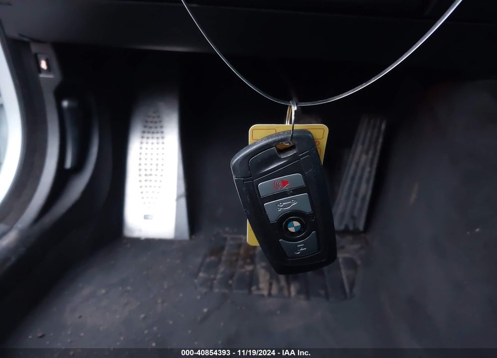2015 BMW M5 VIN: WBSFV9C57FD594670