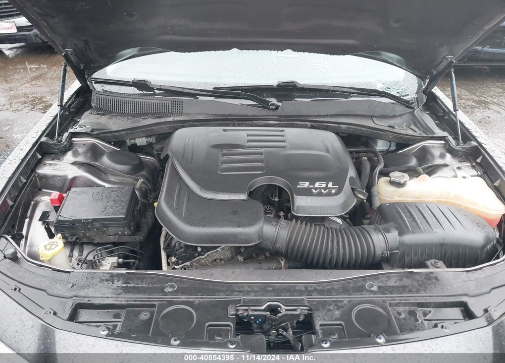 2016 CHRYSLER 300 LIMITED VIN: 2C3CCARG5GH278333