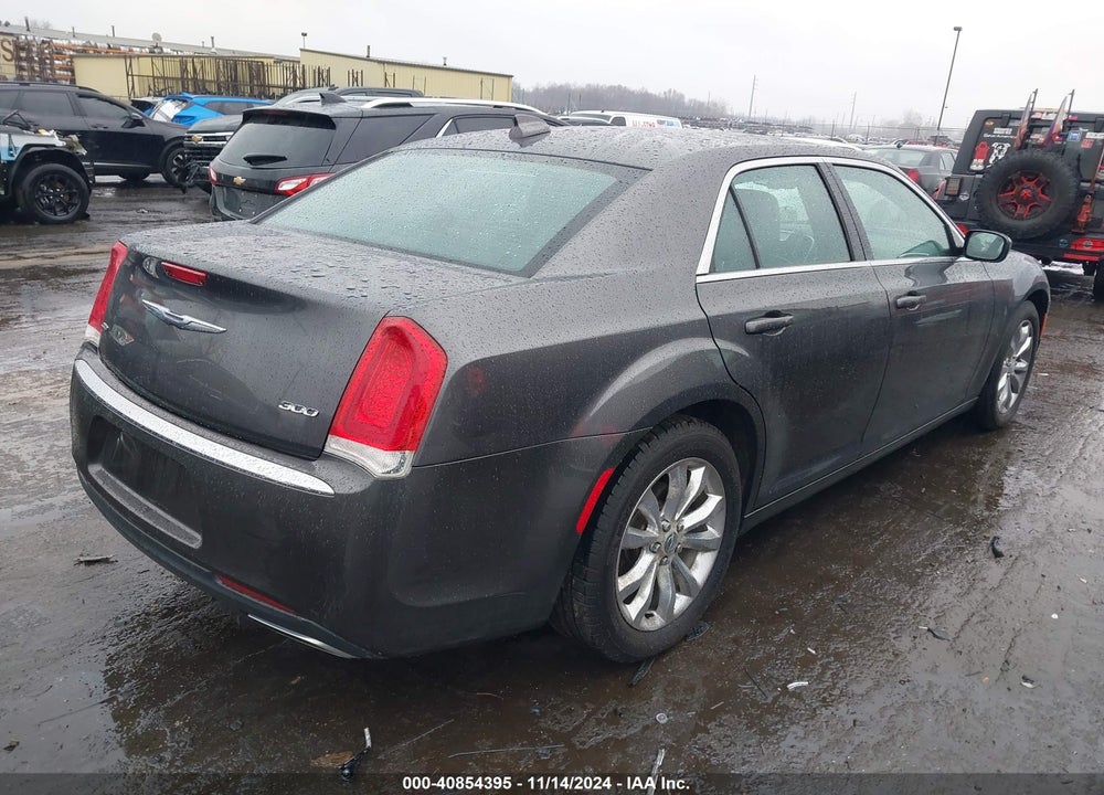 2016 CHRYSLER 300 LIMITED VIN: 2C3CCARG5GH278333