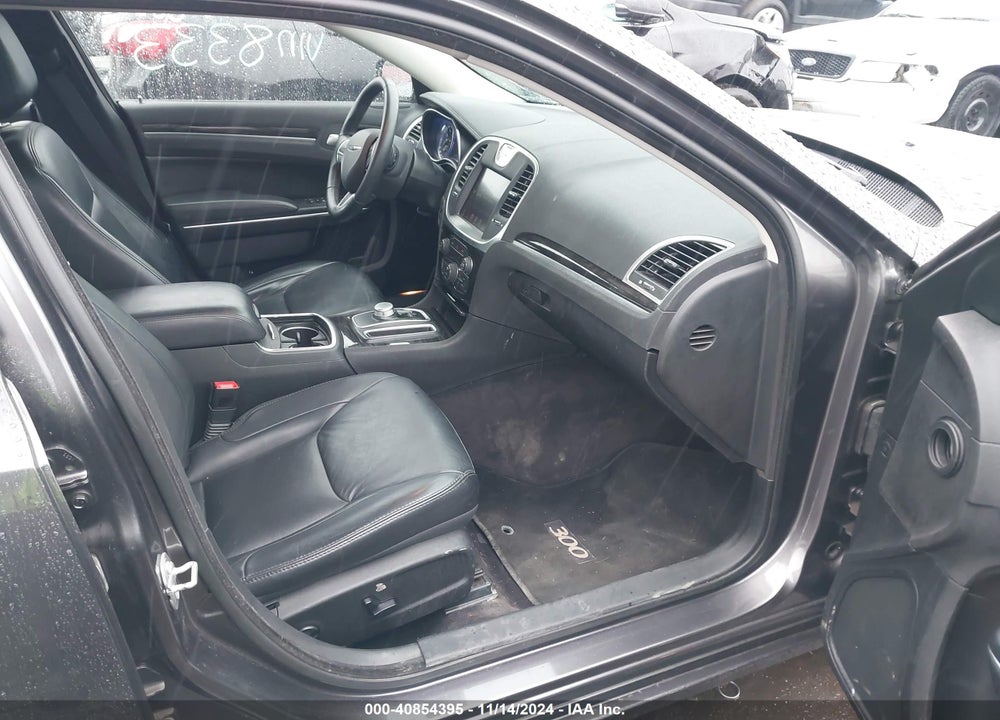 2016 CHRYSLER 300 LIMITED VIN: 2C3CCARG5GH278333