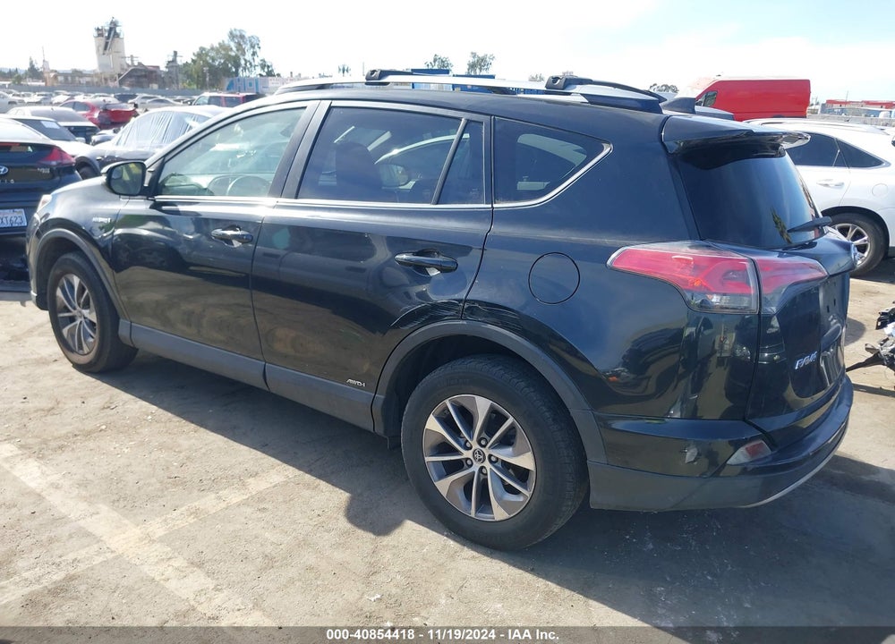 2017 TOYOTA RAV4 HYBRID XLE VIN: JTMRJREV1HD127065