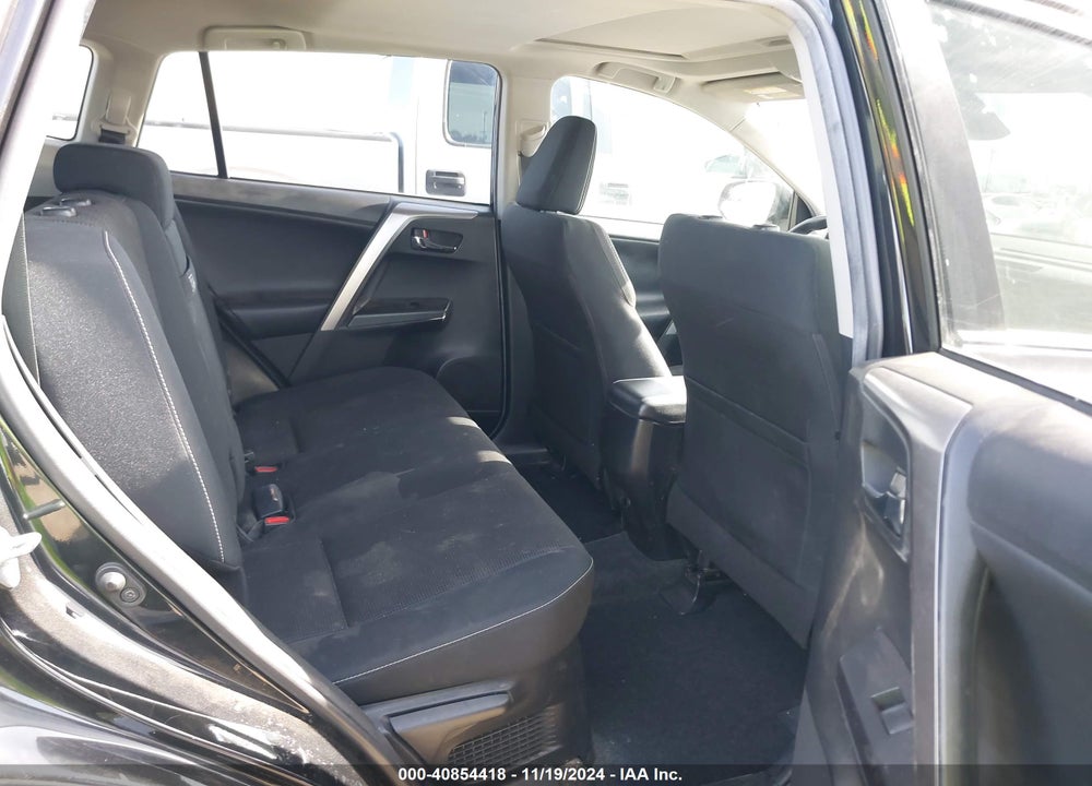 2017 TOYOTA RAV4 HYBRID XLE VIN: JTMRJREV1HD127065