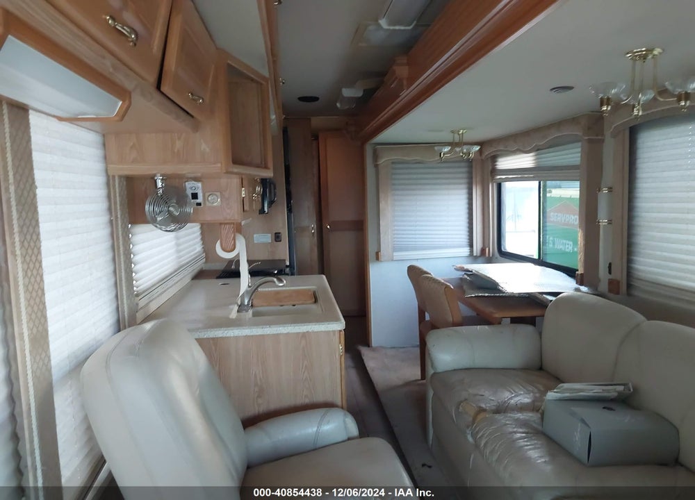 2003 FREIGHTLINER CHASSIS X LINE MOTOR HOME VIN: 4UZAAHAK23CM32782
