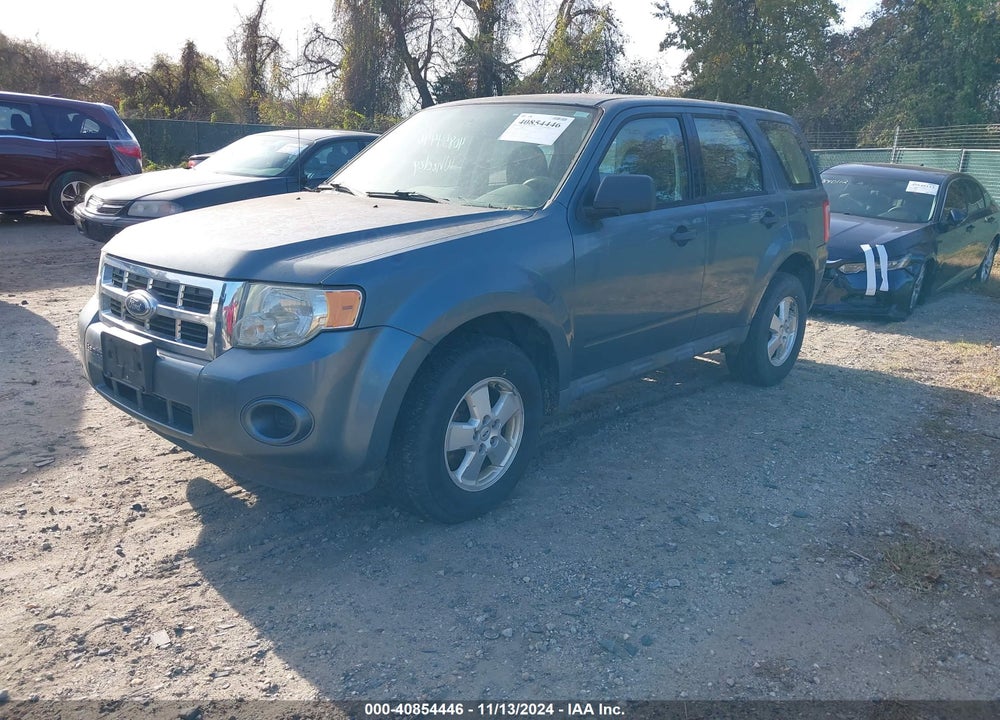 2011 FORD ESCAPE XLS VIN: 1FMCU0C70BKC28528