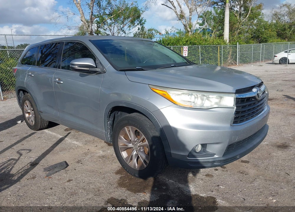 2014 TOYOTA HIGHLANDER LE PLUS/LE PLUS V6 VIN: 5TDZKRFH9ES015054