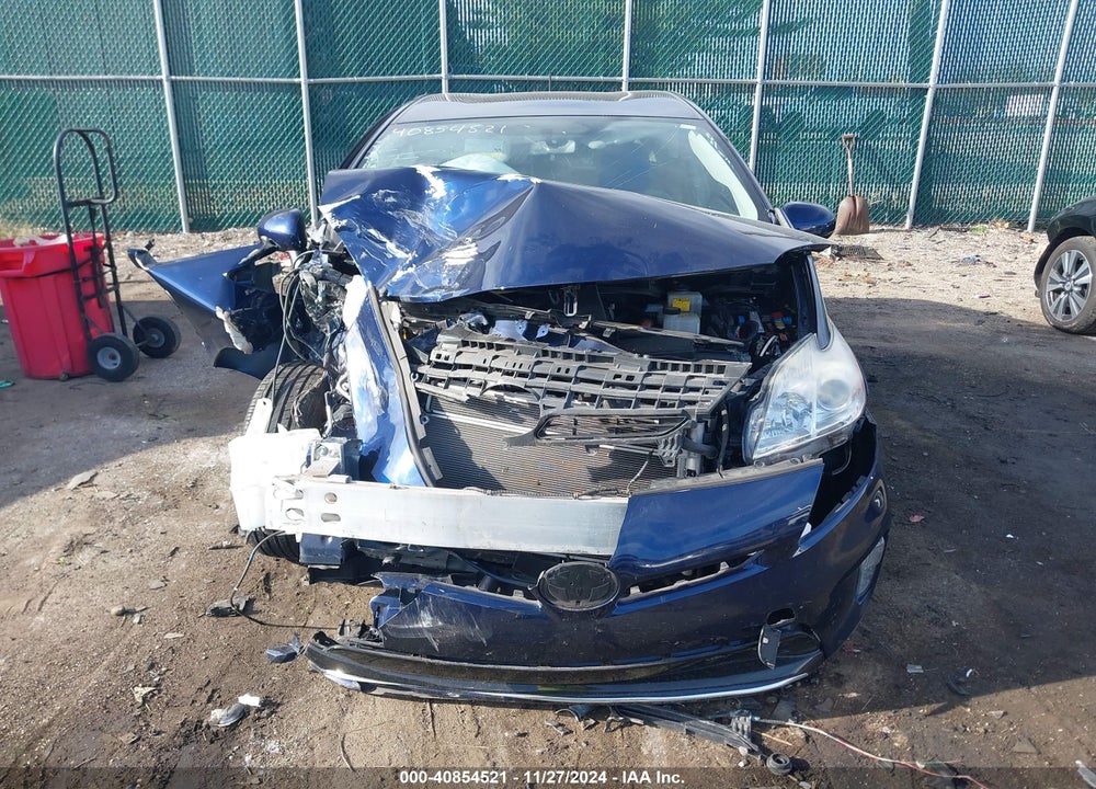 2013 TOYOTA PRIUS THREE VIN: JTDKN3DU6D1686201