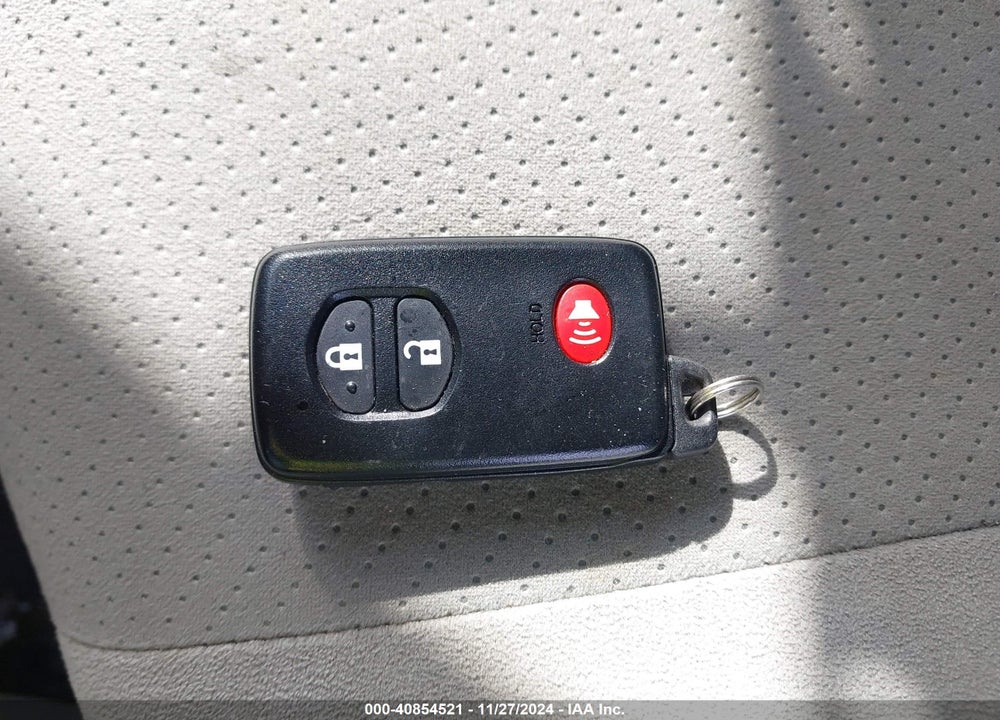 2013 TOYOTA PRIUS THREE VIN: JTDKN3DU6D1686201