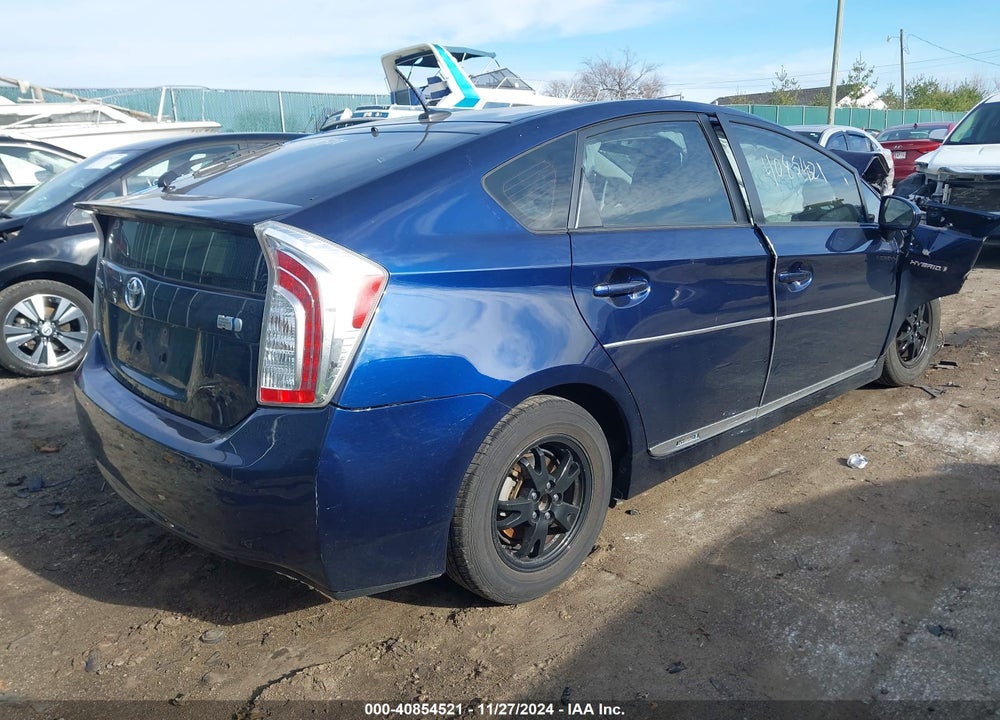 2013 TOYOTA PRIUS THREE VIN: JTDKN3DU6D1686201