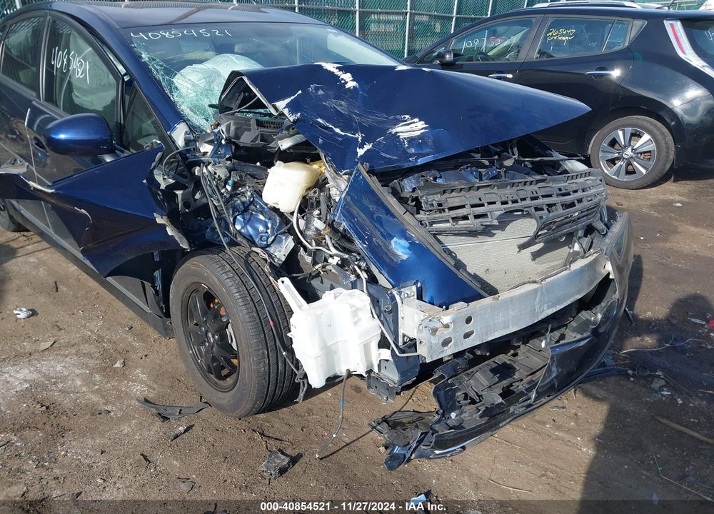 2013 TOYOTA PRIUS THREE VIN: JTDKN3DU6D1686201