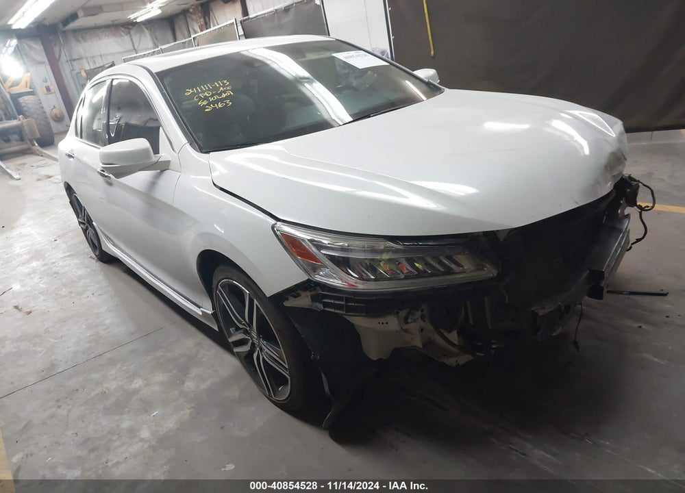 2016 HONDA ACCORD TOURING VIN: 1HGCR3F90GA032463