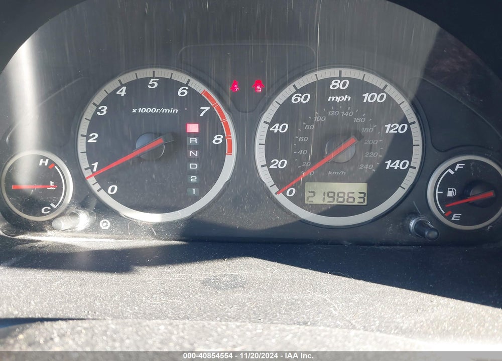2003 HONDA CR-V LX VIN: SHSRD684X3U103947