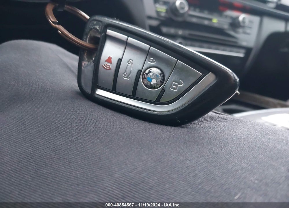 2017 BMW X5 XDRIVE35I VIN: 5UXKR0C33H0V71786