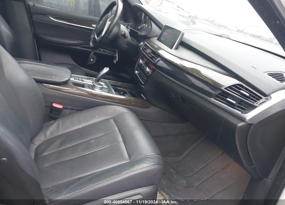 2017 BMW X5 XDRIVE35I VIN: 5UXKR0C33H0V71786