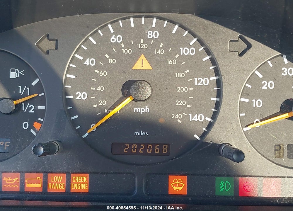 2002 MERCEDES-BENZ ML 320 VIN: 4JGAB54E92A330715