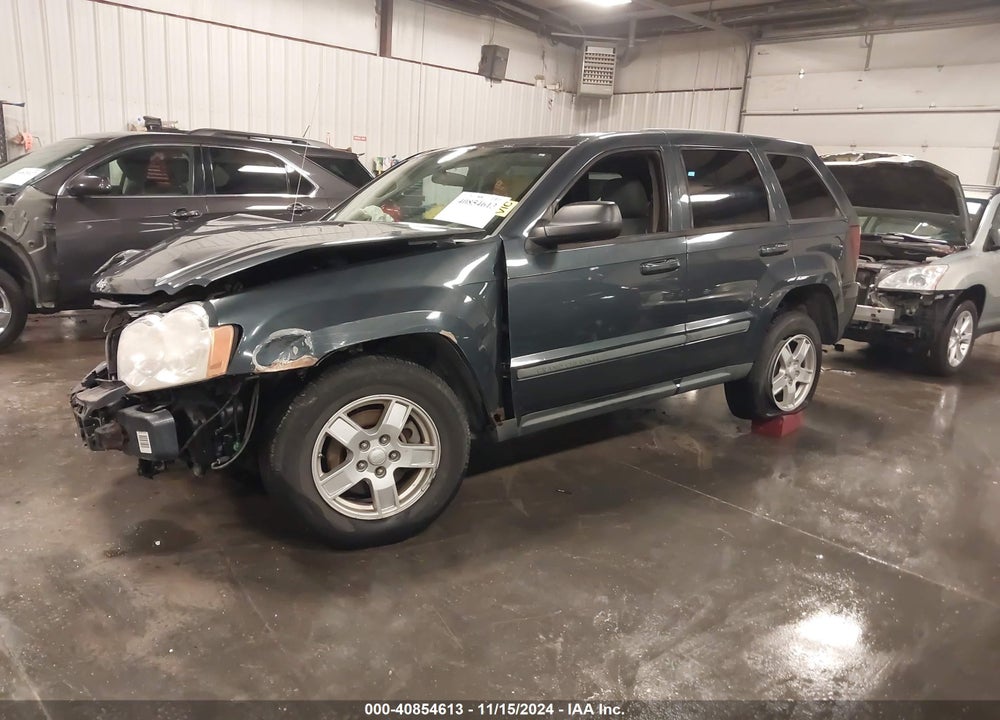 2007 JEEP GRAND CHEROKEE LAREDO VIN: 1J8GR48K87C582092
