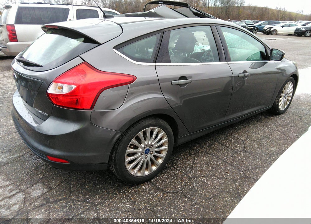 2012 FORD FOCUS TITANIUM VIN: 1FAHP3N20CL266833