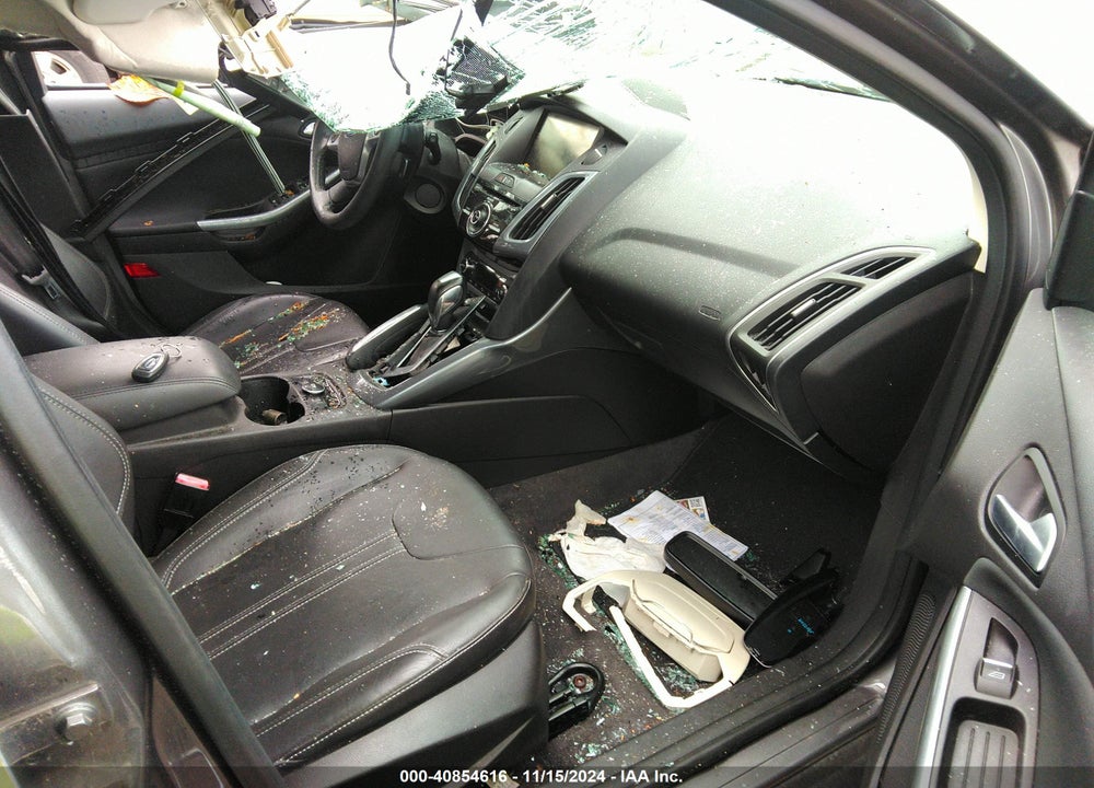 2012 FORD FOCUS TITANIUM VIN: 1FAHP3N20CL266833