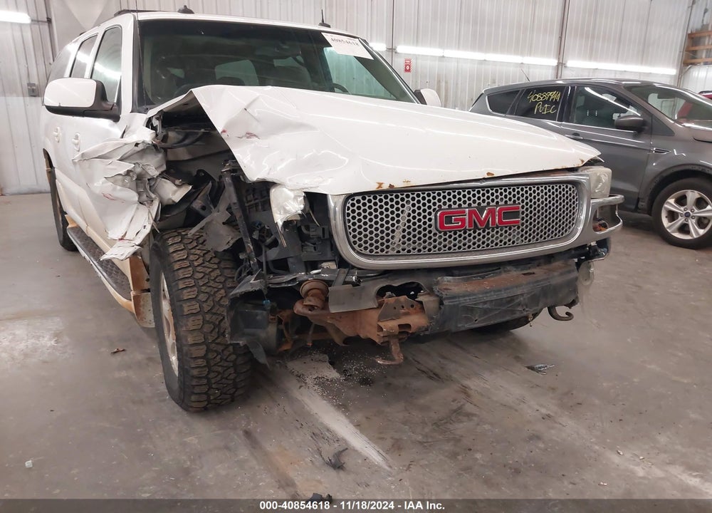 2003 GMC YUKON XL 1500 DENALI VIN: 1GKFK66U43J215868