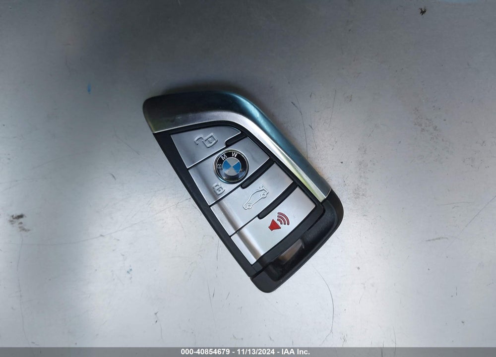 2022 BMW X5 VIN: 5UXCR4C02N9L25174