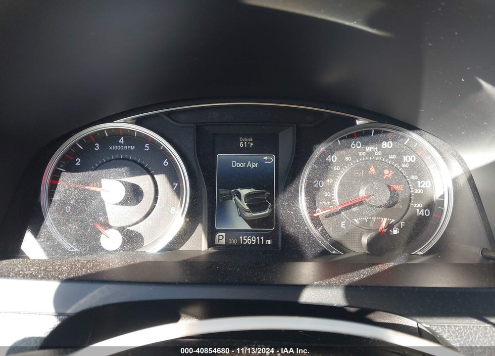 2015 TOYOTA CAMRY SE VIN: 4T1BF1FK2FU059652