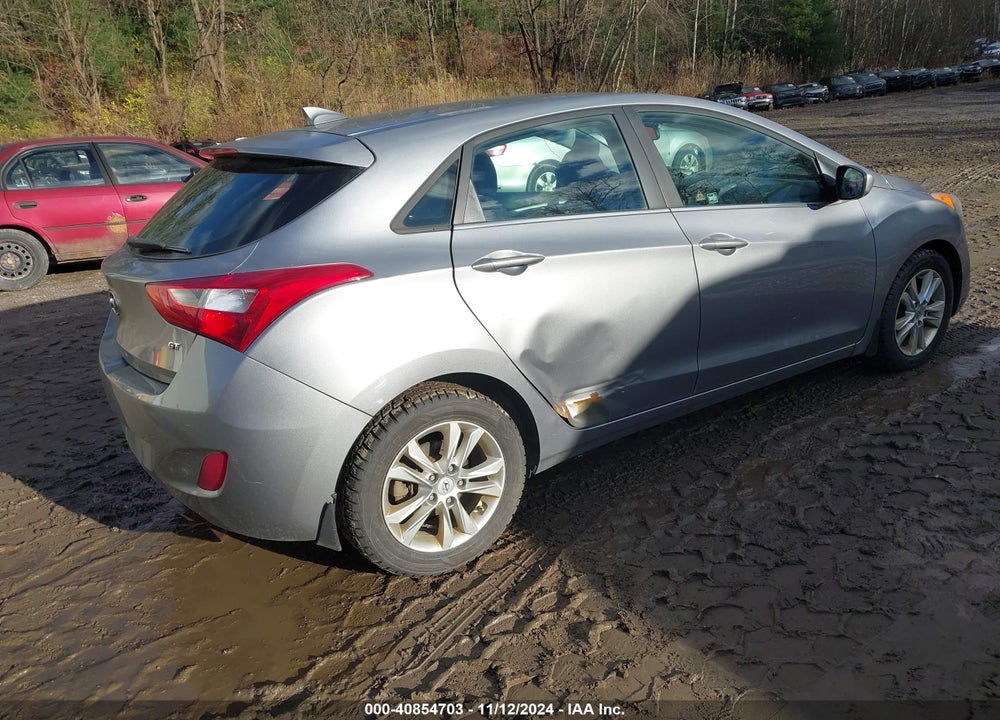2013 HYUNDAI ELANTRA GT VIN: KMHD35LE9DU061435