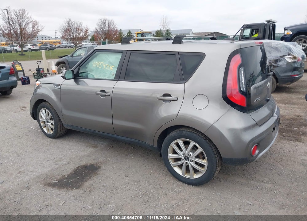 2018 KIA SOUL VIN: KNDJP3A59J7611813