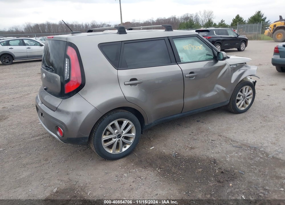 2018 KIA SOUL VIN: KNDJP3A59J7611813