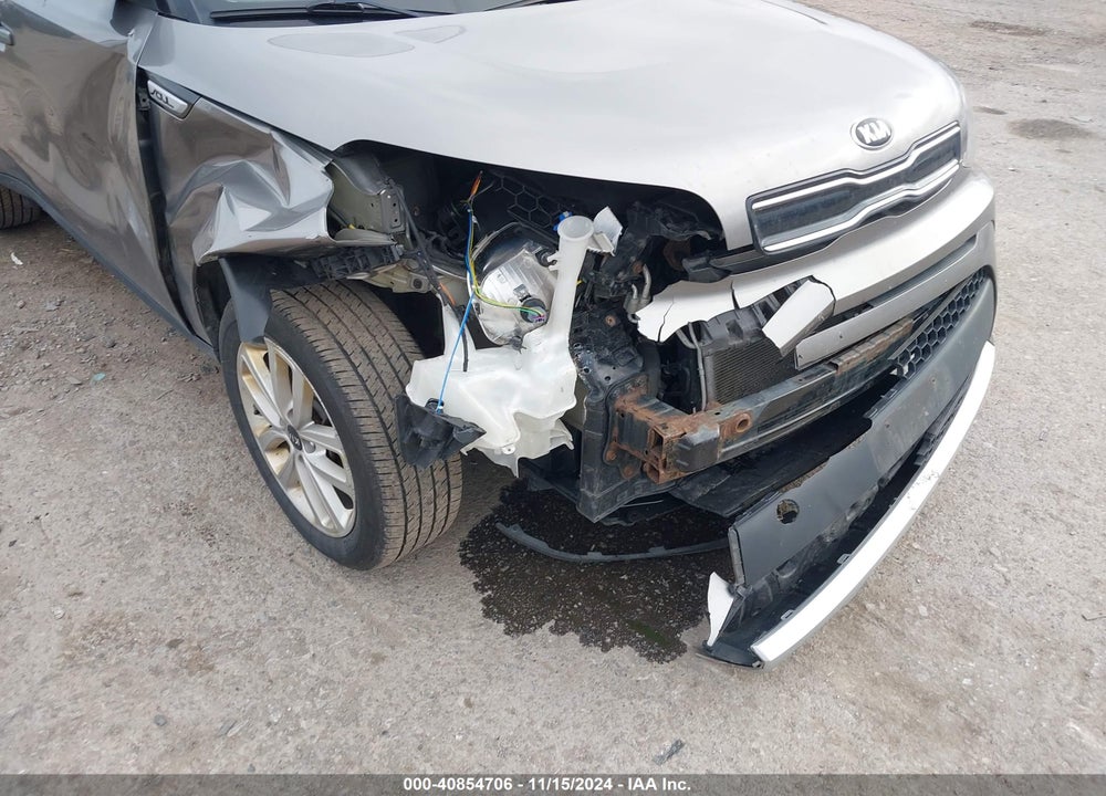 2018 KIA SOUL VIN: KNDJP3A59J7611813
