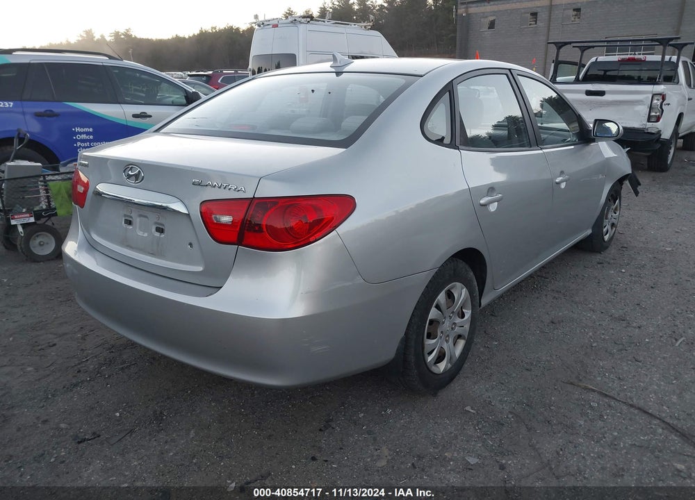 2010 HYUNDAI ELANTRA GLS VIN: KMHDU4AD3AU826555