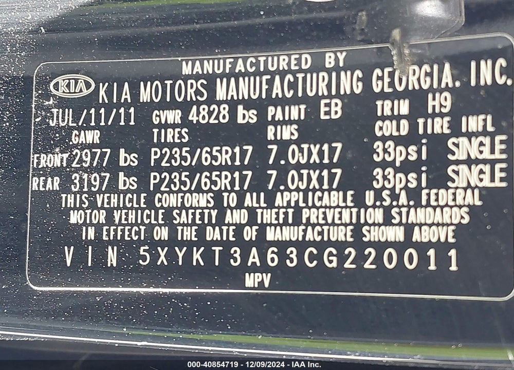 2012 KIA SORENTO LX VIN: 5XYKT3A63CG220011