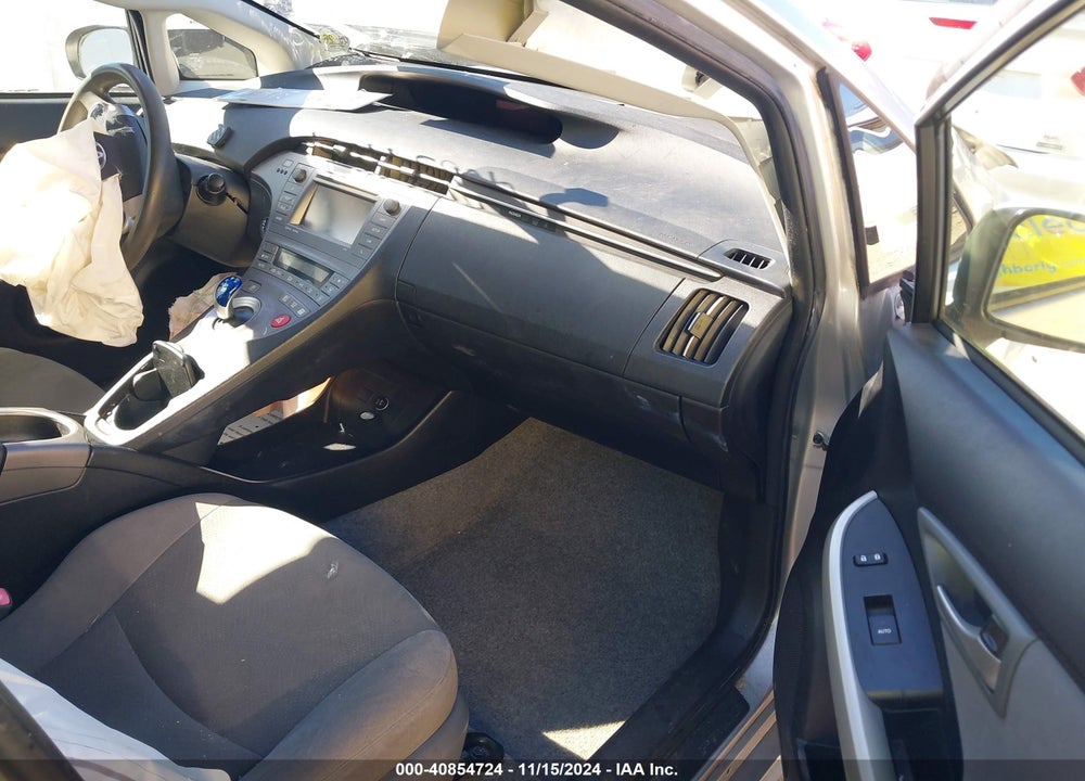2013 TOYOTA PRIUS THREE VIN: JTDKN3DU5D5688191