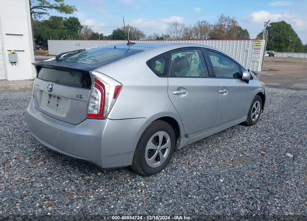 2013 TOYOTA PRIUS THREE VIN: JTDKN3DU5D5688191