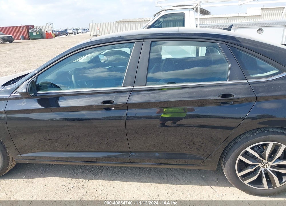 2025 VOLKSWAGEN JETTA 1.5T SE VIN: 3VW7X7BU0SM017364