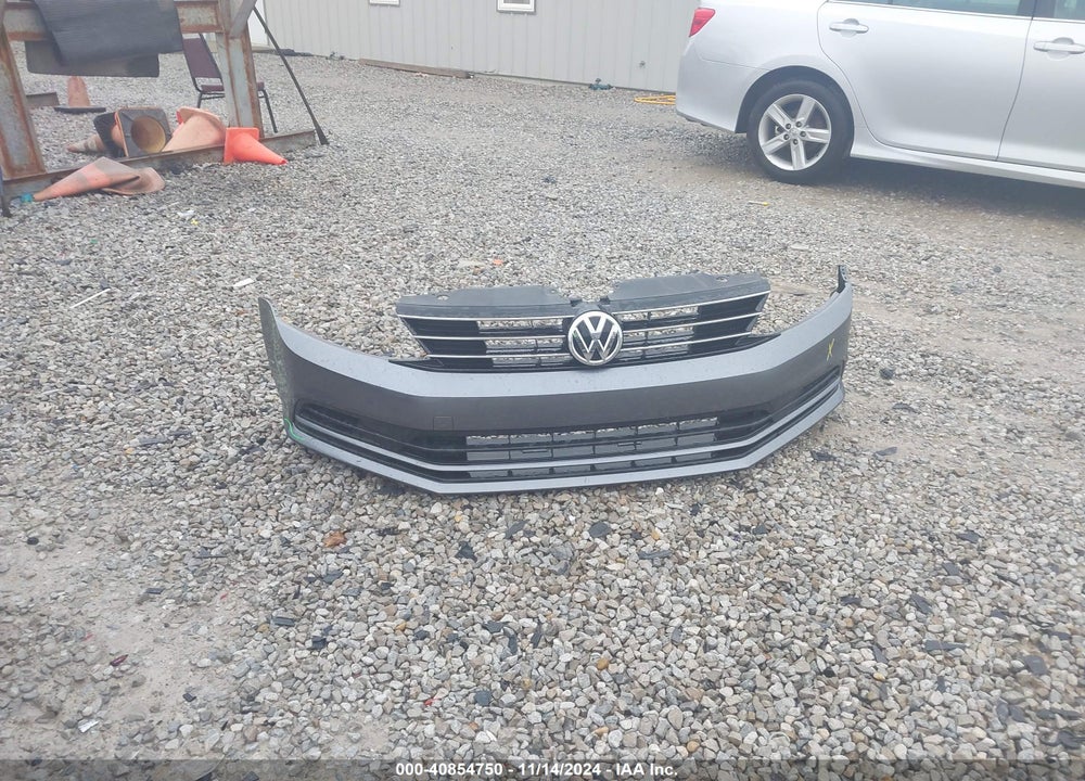 2015 VOLKSWAGEN JETTA 1.8T SE VIN: 3VWD17AJ0FM355588