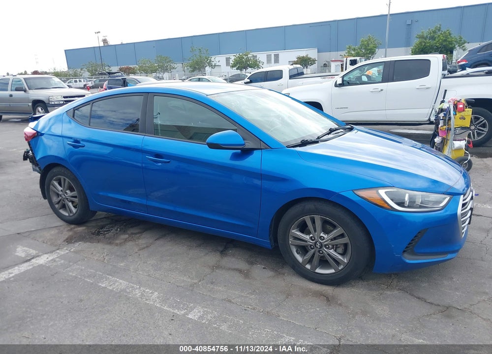 2018 HYUNDAI ELANTRA SEL VIN: 5NPD84LFXJH233907