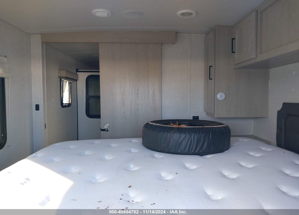2021 FOREST RIV FLAGSTAFF VIN: 4X4TFLA29MD441213