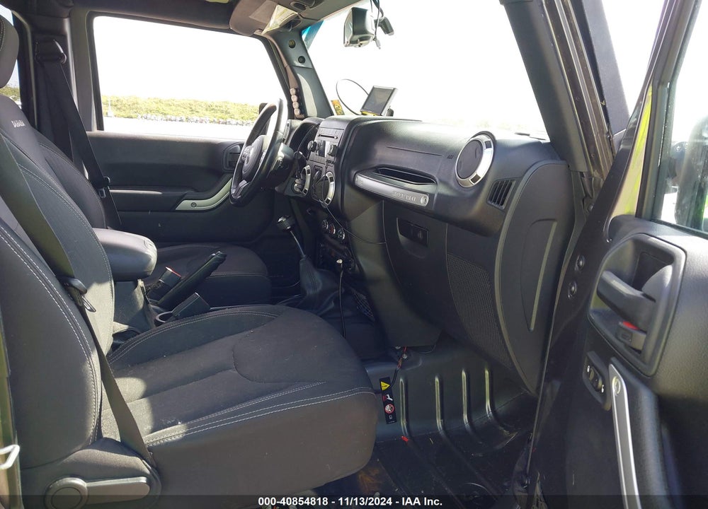 2016 ANGLER JEEP WR UNLIMITED SAHARA VIN: 1C4BJWEG0GL231911