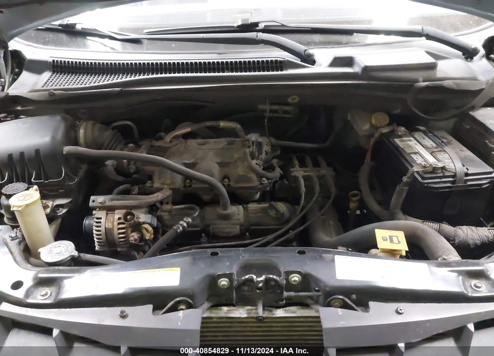 2008 CHRYSLER TOWN & COUNTRY VIN: 2A8HR44HX8R604973