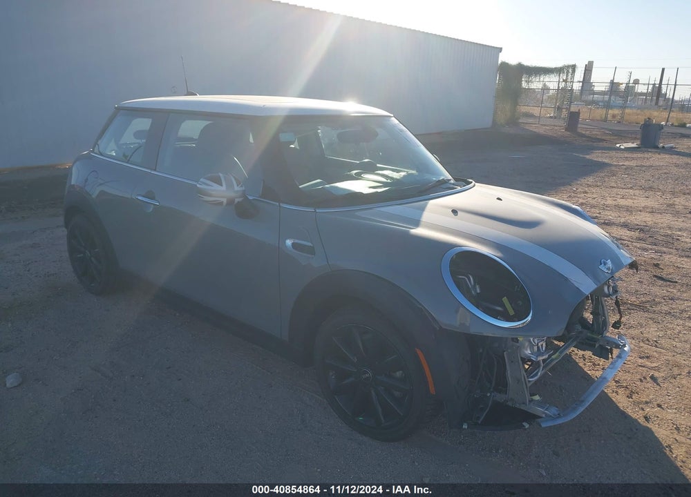 2014 MINI HARDTOP COOPER VIN: WMWXM5C57ET936501