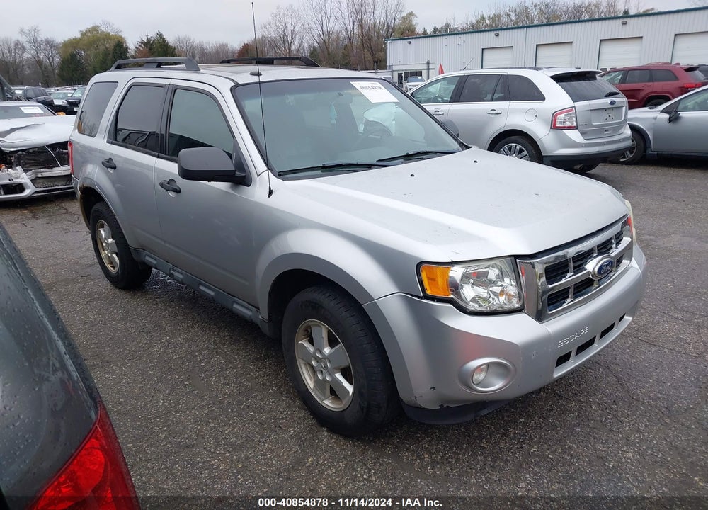 2010 FORD ESCAPE XLT VIN: 1FMCU0D77AKD18479