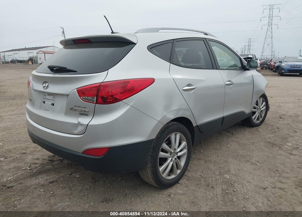 2010 HYUNDAI TUCSON LIMITED VIN: KM8JU3AC8AU056941