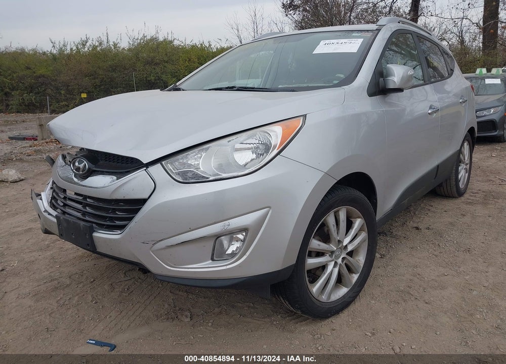 2010 HYUNDAI TUCSON LIMITED VIN: KM8JU3AC8AU056941