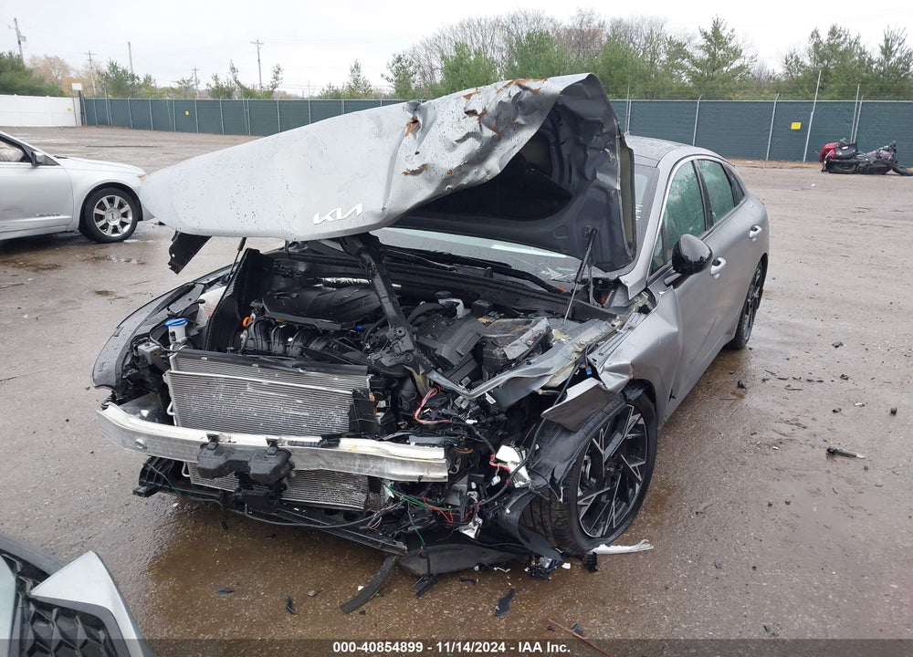 2025 KIA K5 VIN: KNAG64J72S5293810