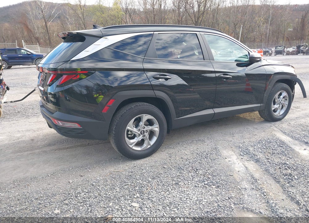 2024 HYUNDAI TUCSON SEL VIN: 5NMJBCDE2RH352189
