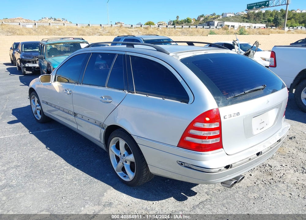 2003 MERCEDES-BENZ C 240 VIN: WDBRH61JX3F342114