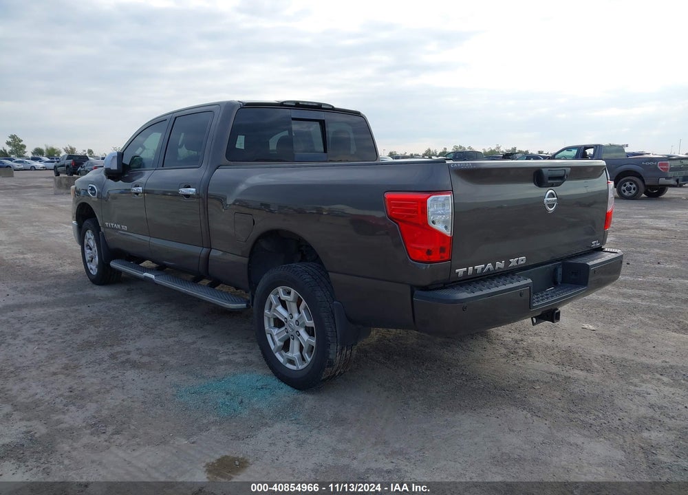 2016 NISSAN TITAN XD SL DIESEL VIN: 1N6BA1F27GN511445