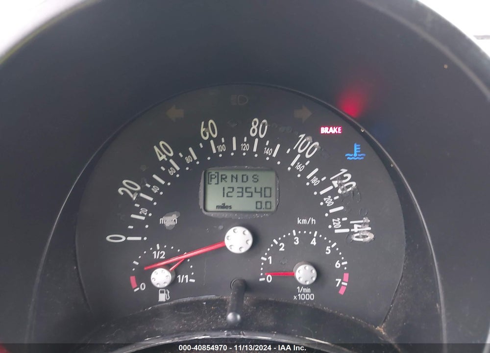 2003 VOLKSWAGEN NEW BEETLE GLS VIN: 3VWCK21Y33M301173