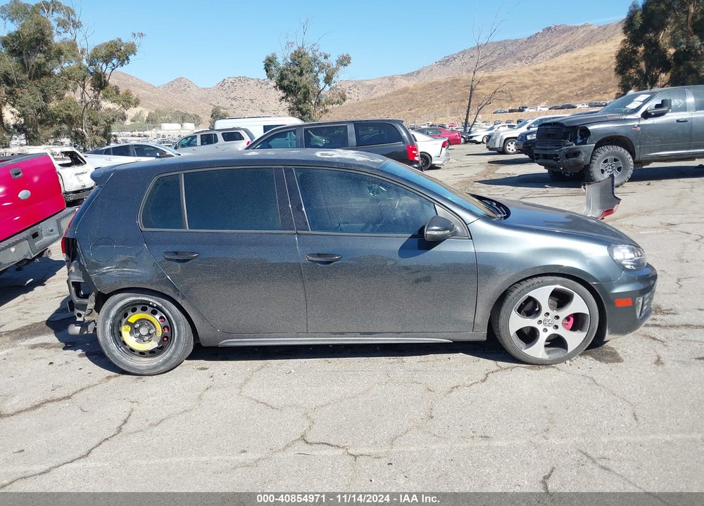 2013 VOLKSWAGEN GTI 4-DOOR VIN: WVWHD7AJ6DW123585